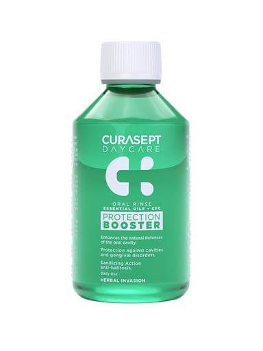 Curasept Daycare Herbal Invasion szájvíz - 250 ml
