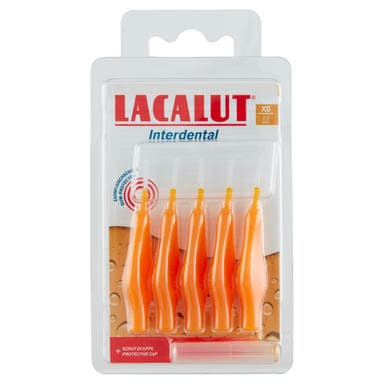 Lacalut Interdental XS fogköztisztító kefe védokupakkal - 5 db